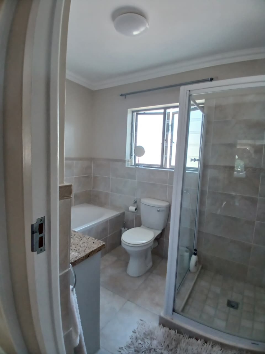 To Let 3 Bedroom Property for Rent in Dennegeur Western Cape